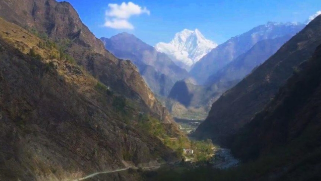 Deepest-Gorge-Trek-1-e1611736000106-990x490