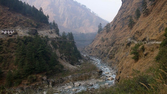 Kaligandaki_ghasa1024